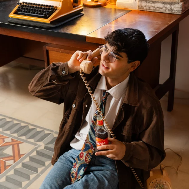 Hold the line please, we need a sip of Kinnie. 📞😉
#Kinnie #Mediterraneanclassic #since1952 

#kinniemoments #kinniemoment #kinniemalta #maltavibes #malta #lovemalta #bittersweet #maltagram #maltalovers #maltesedrink #maltaismore #mymalta #bitterorange #localdrinks #tasteofmalta #vintagetelephone #retro
